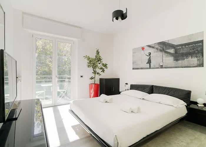 Navigli Modern Hub - 3 Matrimoniali E 2 Bagni Apartment