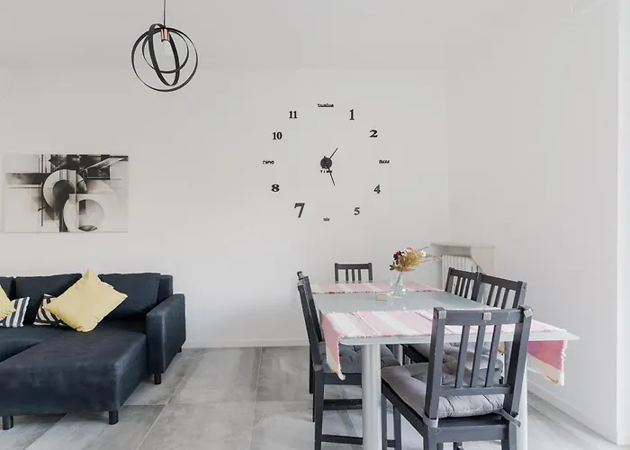 Navigli Modern Hub - 3 Matrimoniali E 2 Bagni Apartment Milan