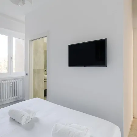 Navigli Modern Hub - 3 Matrimoniali E 2 Bagni شقة