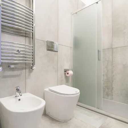 Navigli Modern Hub - 3 Matrimoniali E 2 Bagni * Mediolan